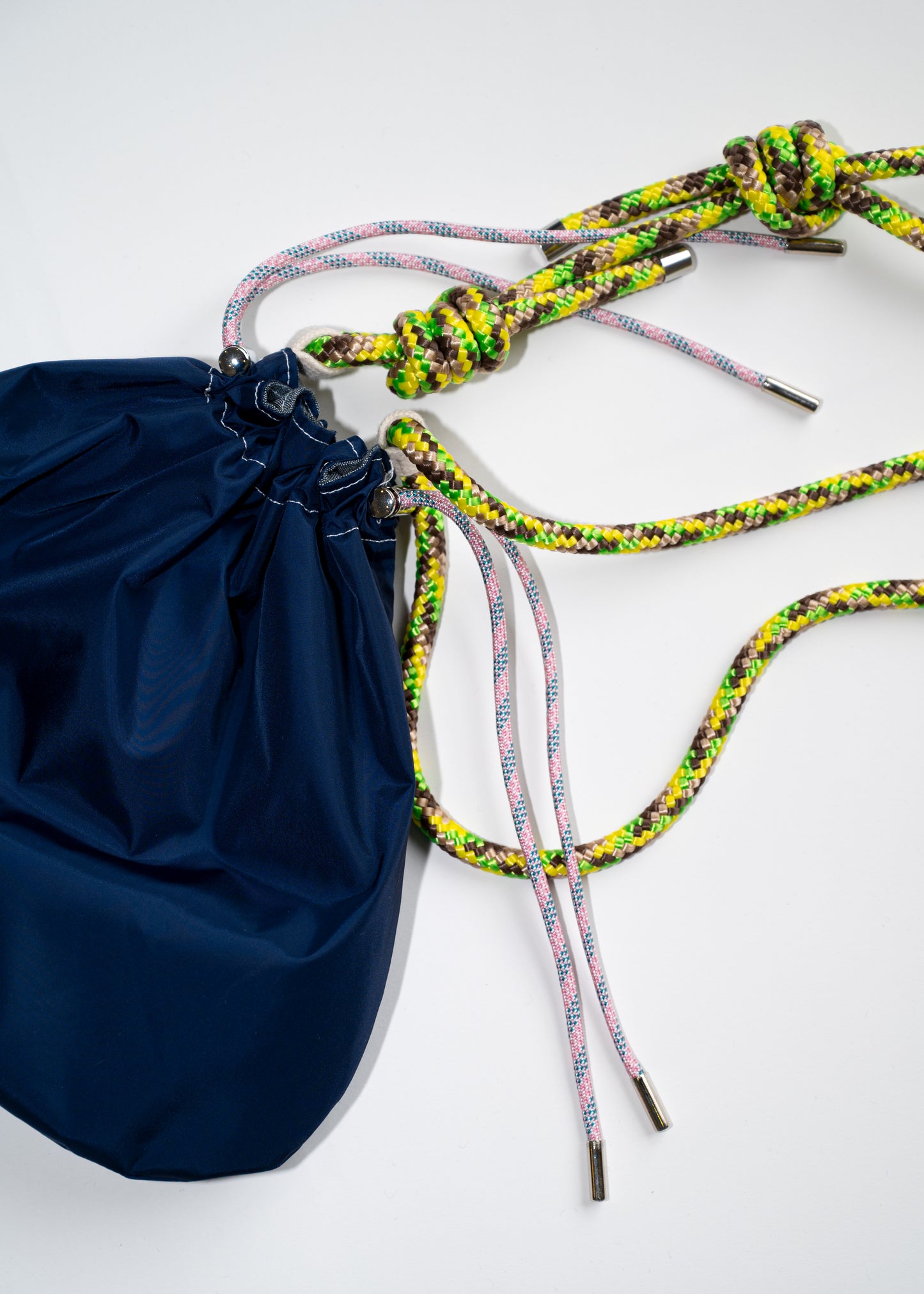 Mojo Bourse (imperméable marine & coton gris)